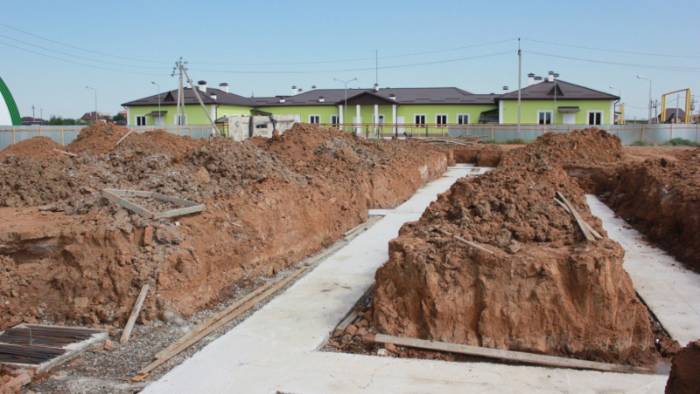 Глава Приволжского района оценил ход строительства Дома культуры в селе Три Протока