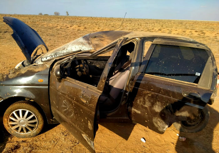 Астраханка не совладала с Daewoo Matiz и совершила опрокидывание