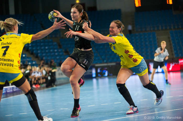 «Астраханочка» продолжает борьбу за кубок ЕГФ