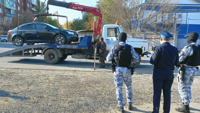 В Астрахани арестовали автомобиль, находившийся в розыске