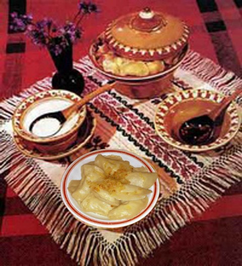 Астраханцев напоят калмыцким чаем и накормят борцоками 