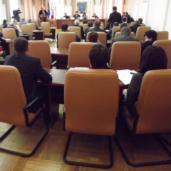 В Гордуме Астрахани сорвали кворум при обсуждении бюджета во втором чтении