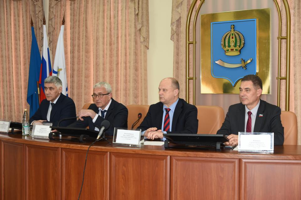 Общественники обучат астраханских школьников рукопашному бою