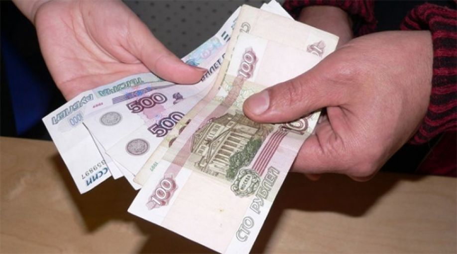В Астраханской области многодетной матери забыли дать соцдоплату