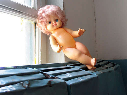 Астраханка, уронившая трехмесячного сына, отправилась на год в колонию-поселение