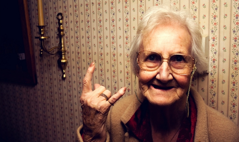 Астраханец заказывал в интернете наркотики для своей бабушки