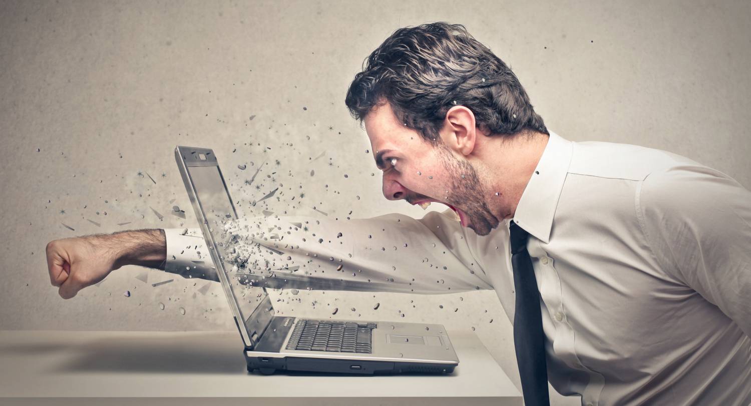 Фейсбучные споры - последнее дело, когда уже нечего пить. Новый обзор соцсетей