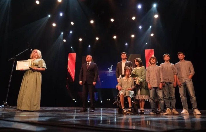 Астраханский губернатор Игорь Бабушкин: Спасибо, родители, за ваше добро, бесконечную любовь и веру в своих детей