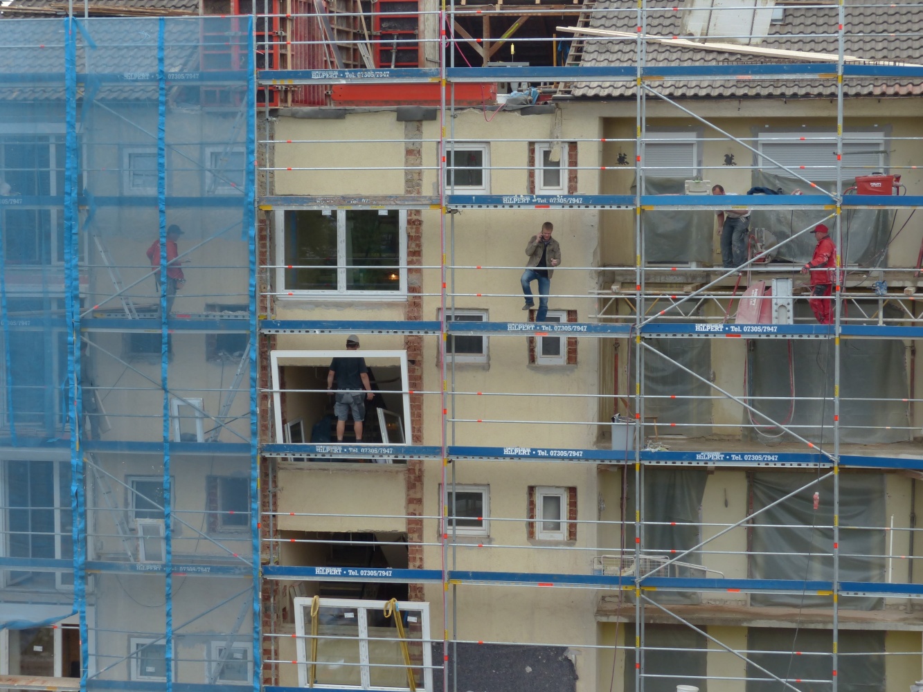 В Астраханской области расширили перечень работ в рамках капремонта многоэтажек