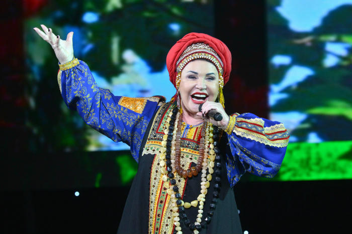 Игорь Бабушкин поздравил Надежду Бабкину с новой должностью