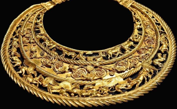 Владимир Зеленский  положил глаз на крымское золото скифов