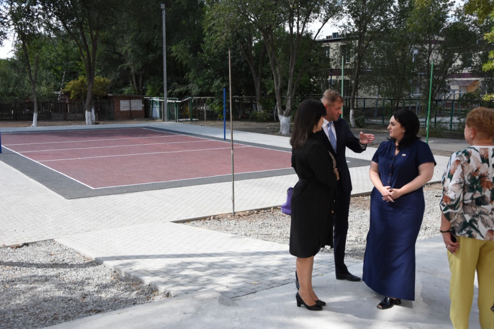 В Трусовском районе Астрахани строятся новые объекты для спорта и отдыха