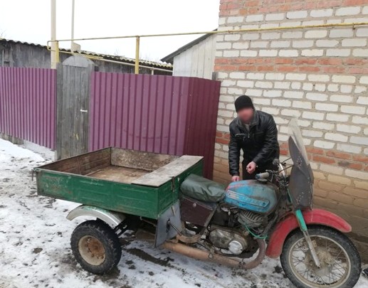 Завистливый астраханец жестоко расправился с иномаркой своего одноклассника