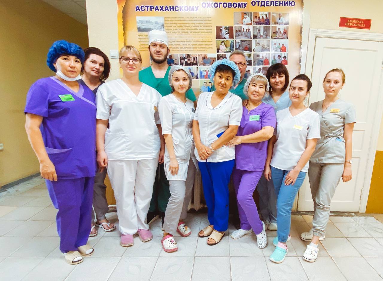 Астраханские медики провели обширную пересадку кожи 81-летней пациентке, пострадавшей в ДТП