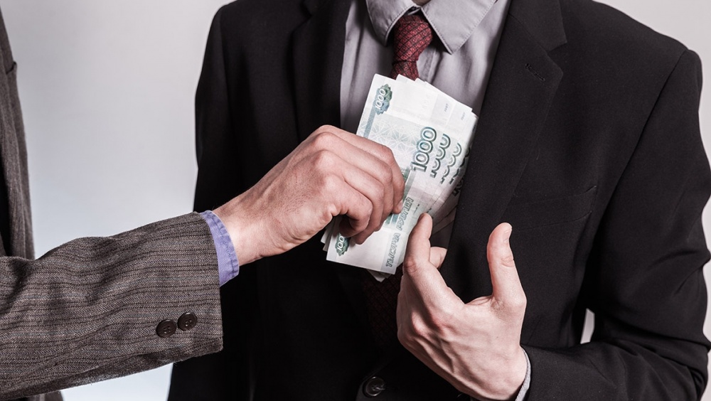 Начальник Ахтубинских электрических сетей филиала «Астраханьэнерго» подозревается в подкупе