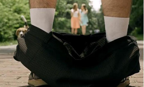  Астраханский эксгибиционист, пугающий детей на игровой площадке, пошел под суд