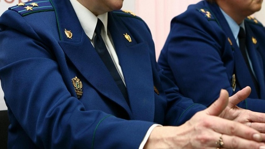 Астраханская прокуратура наказала слишком ретивого чиновника
