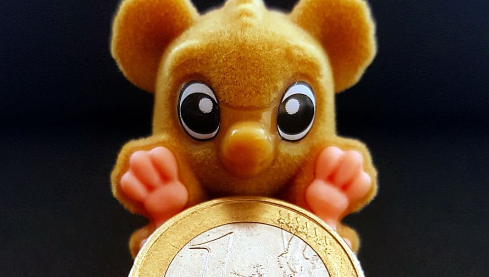 53 тысячам астраханцев вчера повысили пенсию