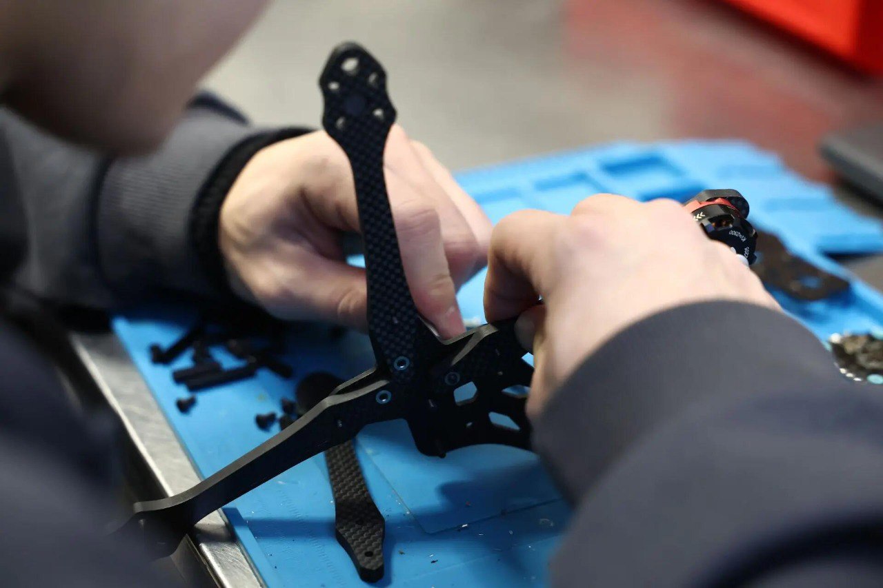 Астраханские студенты вступают в войска беспилотных систем РФ