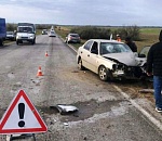 Устроивший на севере Астраханской области ДТП приезжий водитель отправил в больницу пятерых