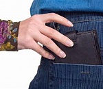 Астраханка украла деньги из кармана начальника