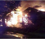 В Астрахани горел многоквартирный дом – погибла женщина