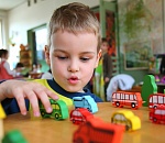 Очередь в детские сады Астраханской области за два года сократилась в 4 раза - губернатор