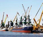 Порт Астрахань сократил отставание от прошлогоднего графика по грузообороту