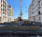 В астраханском селе продолжается строительство четырех многоэтажек, куда из аварийного жилья переедут 582 человека