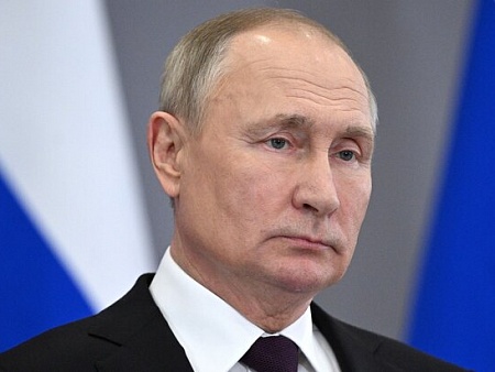 Путин утвердил основы госполитики по сохранению духовных ценностей