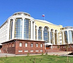 Астраханцы несут в суды алкоголь, ножи и рогатки