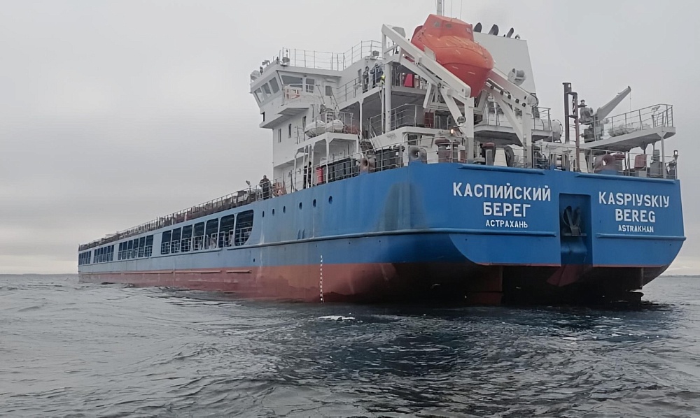 Строящееся на астраханской верфи судно прошло ходовые испытания