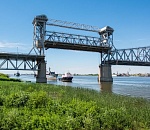 В Астрахани разведут Старый мост