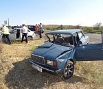 Под Астраханью столкнулись две легковушки: пострадало 4 человека