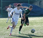 Астраханский «Волгарь» провел первый в этом году контрольный матч