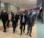 Практически все - в масках: как прошел COVID-рейд в астраханском ТЦ