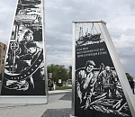 Вклад астраханцев в Победу увековечили в стеле «Город трудовой доблести»