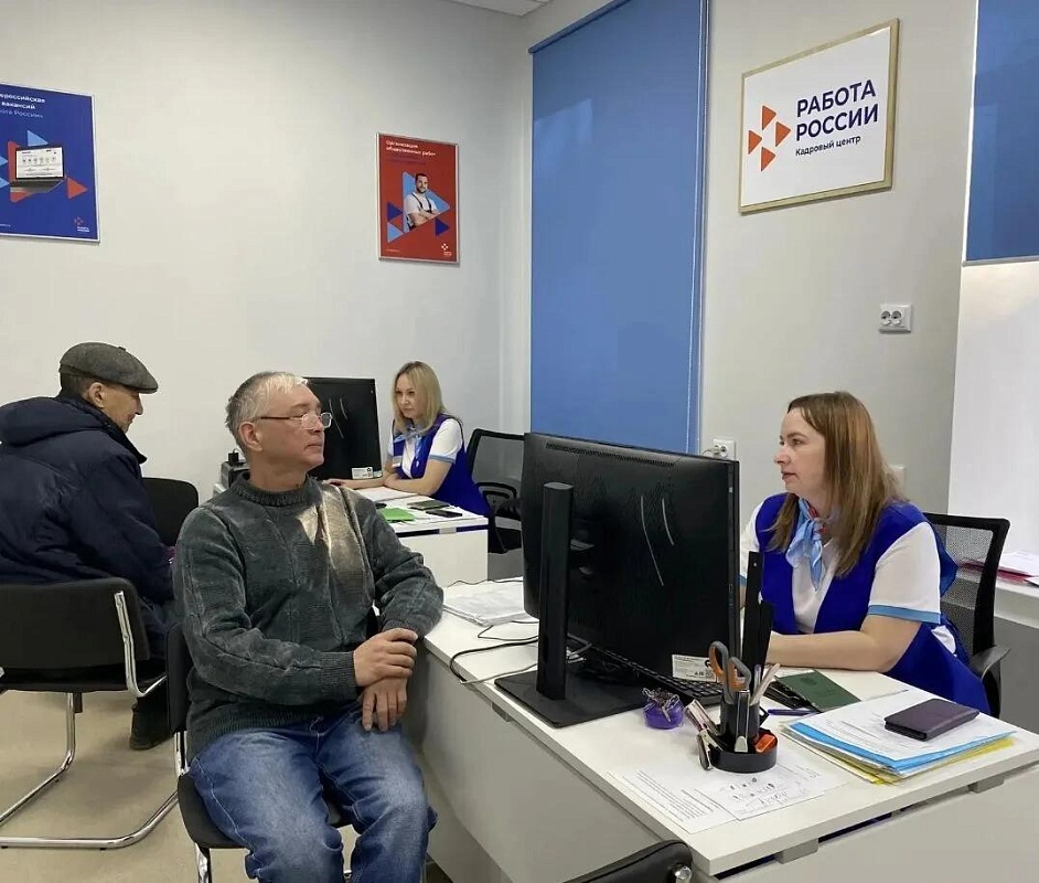 Кадровый центр открылся на севере Астраханской области