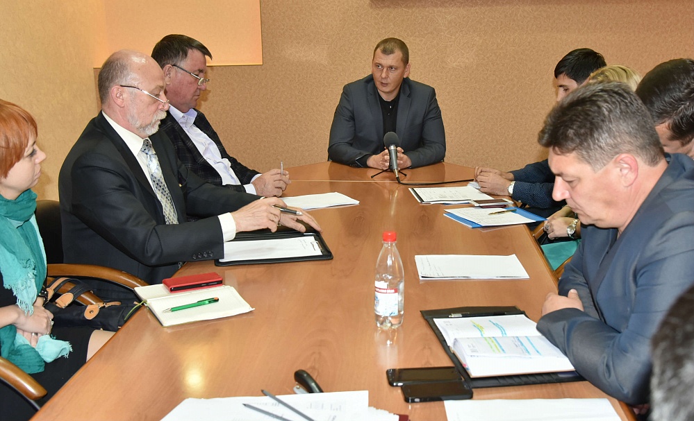 Город должен быть вычищен к четвергу