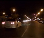 Соцсети: в Астрахани автоледи пять раз нарушила ПДД за 30 секунд