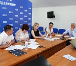 Более 150 человек обратились в региональную Общественную приемную в рамках тематической недели приемов по вопросам материнства и детства