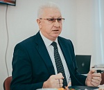 Научный образовательный центр, коллаборация, инженерный и педагогический «бум». Константин Маркелов рассказал о приоритетных проектах Астраханского госуниверситета