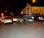 В Астрахани в лобовом столкновении автомобилей пострадал один из пассажиров 