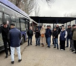 В Астрахани водителям «синебасов» напомнили правила помощи  пассажирам особых категорий