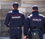 Откройте, полиция! Астраханка пожаловалась на внезапный визит стражей правопорядка