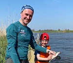 Герой Российской Федерации, летчик-космонавт Сергей Рязанский отдыхает в Астрахани