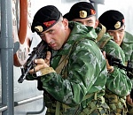 Морпехи в Каспийске отбили атаку «террористов»