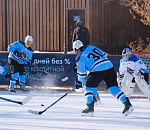 Команда астраханского губернатора приняла участие в турнире по хоккею в кремле и победила