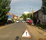 В Астрахани двухлетняя девочка попала под машину