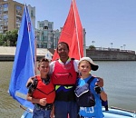 Астраханские яхтсмены сразились в гонках под парусом